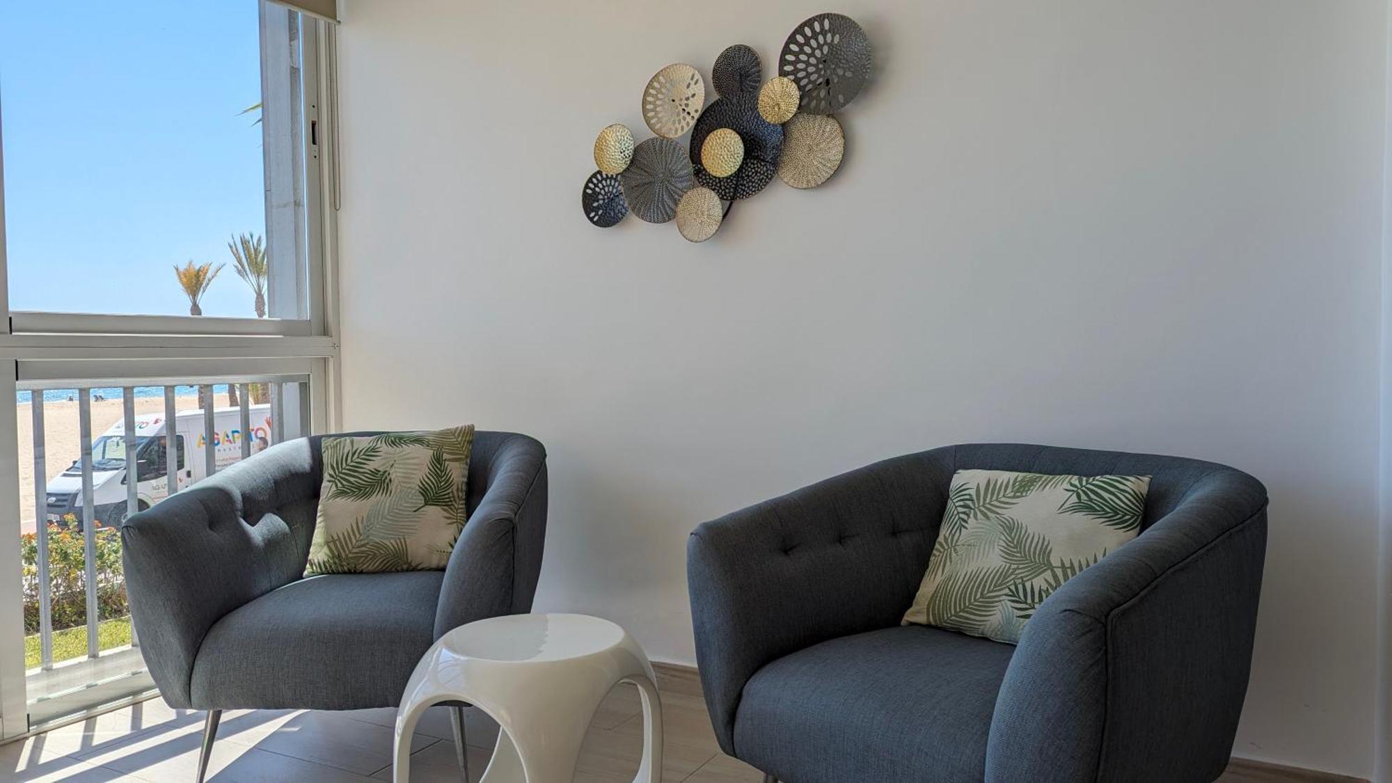 Esmeralda Sea Front Apartment بينايدورم المظهر الخارجي الصورة