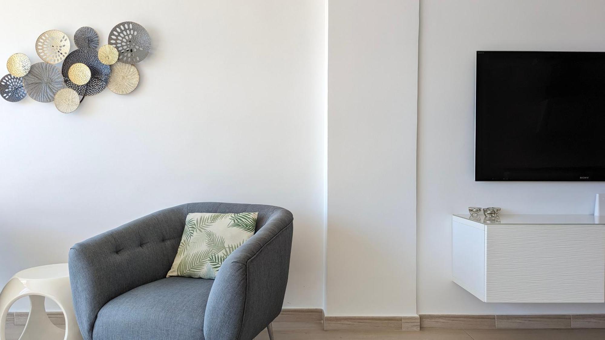 Esmeralda Sea Front Apartment بينايدورم المظهر الخارجي الصورة